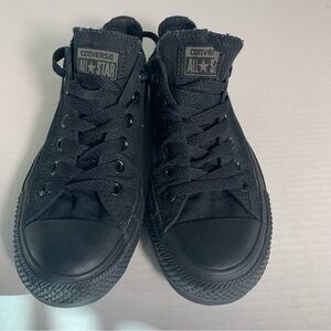 Converse Chuck Taylor Low Monochrome Black All-Star Sneakers Unisex 7.5/5.5